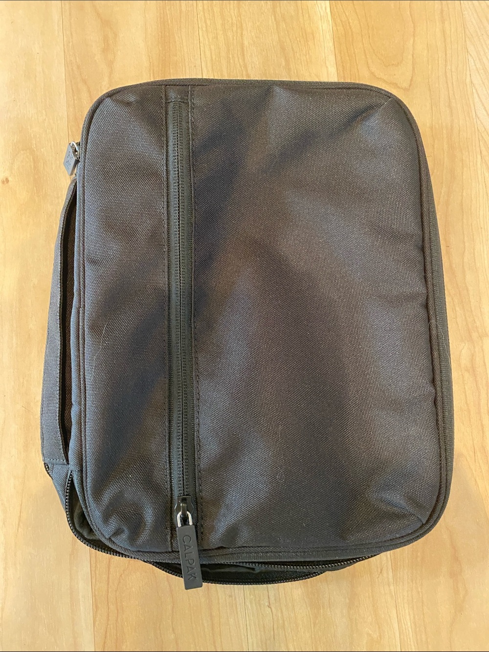 New Calpak Black Travel Tech Organizer Pouch. Never used 9.5 X 12 - Picture 2 of 4